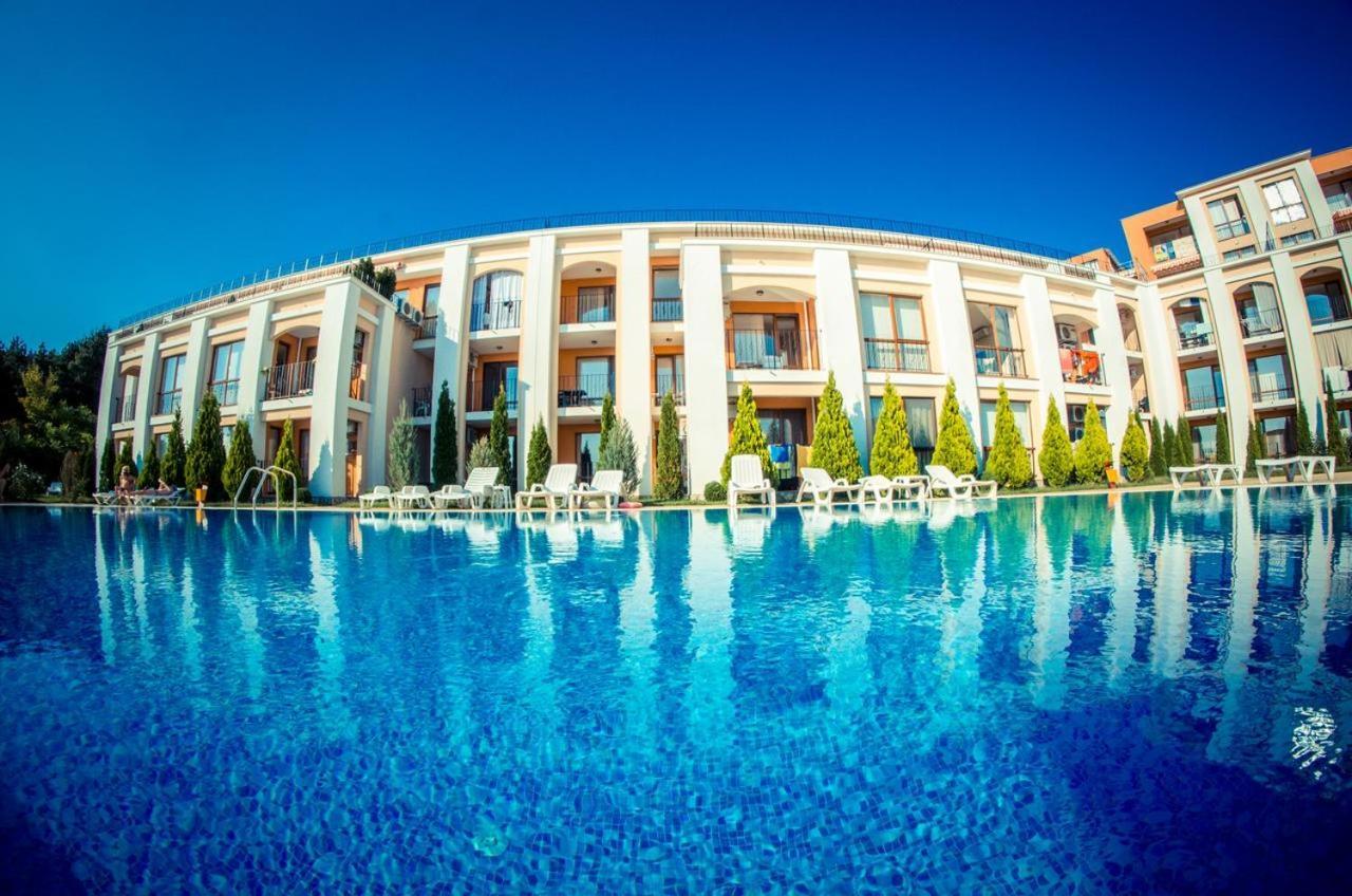 Grand Resort - Imperial Crown Fort Club - Prestige Apartments Elenite Dış mekan fotoğraf