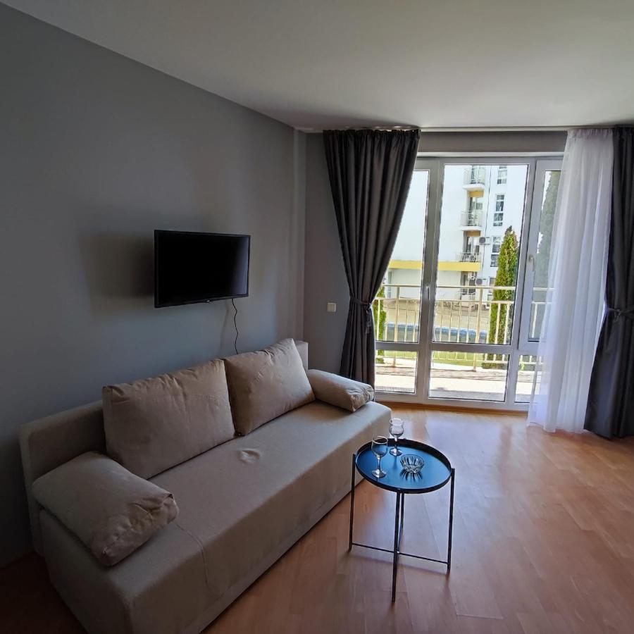 Grand Resort - Imperial Crown Fort Club - Prestige Apartments Elenite Dış mekan fotoğraf